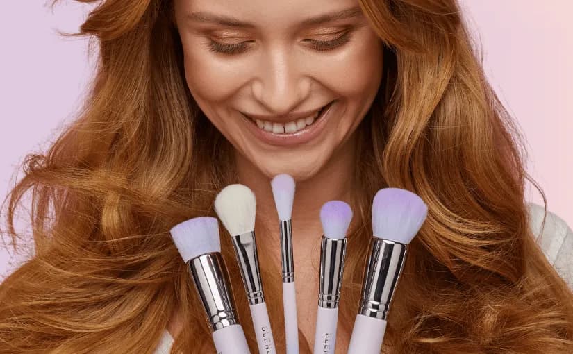 Jakie pędzle do makijażu wybrać, aby uniknąć błędów w aplikacji