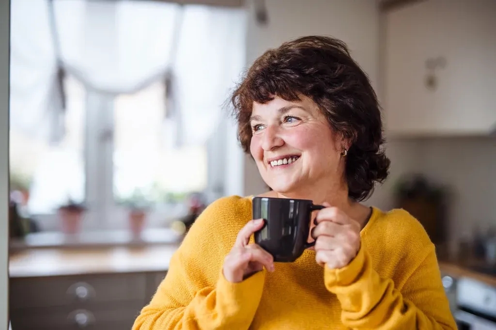 Co pić na ładną cerę? Odkryj napoje, które poprawią wygląd skóry